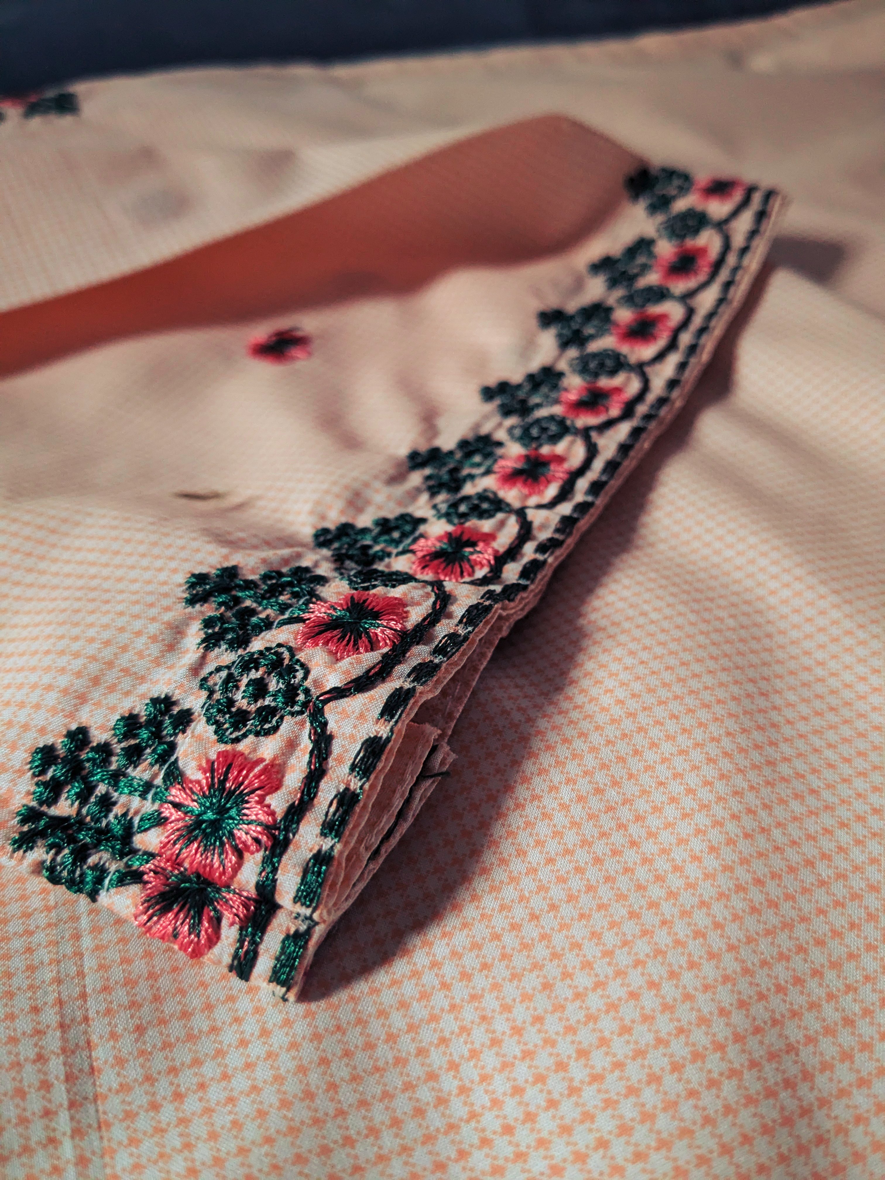 Blush Pink Embroidered Cotton Lawn Suit – 2-Piece Casual Elegance Set 4